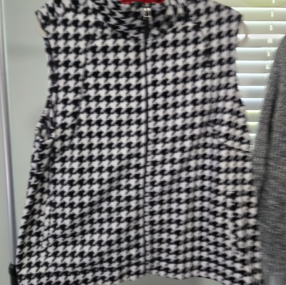 Kim Rogers vest